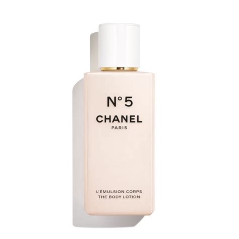 chanel n 5 latte corpo|Chanel no 5 body cream.